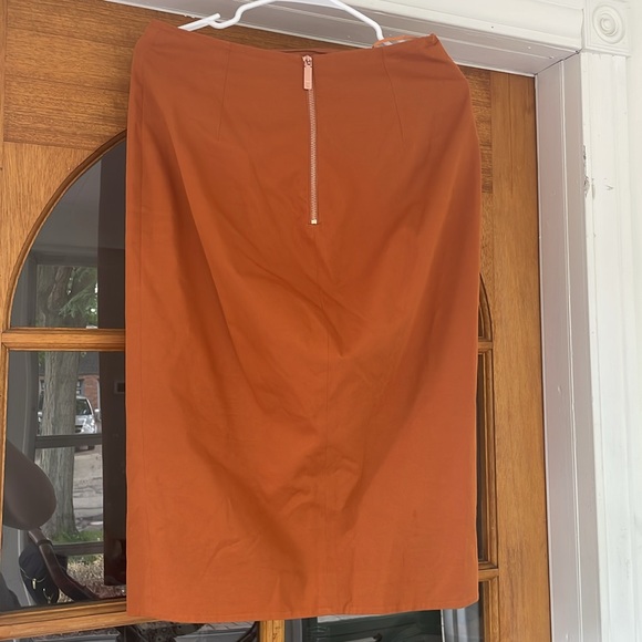 Ted Baker burnt orange ruffle skirt - Picture 2 of 6